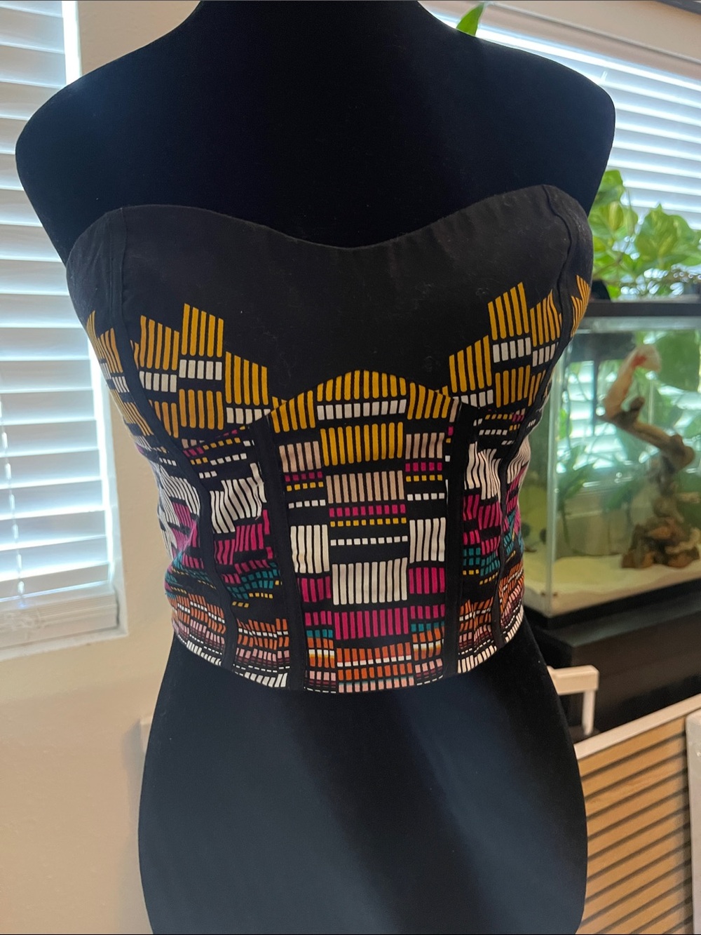 bebe Black Strapless Crop Top with Colorful Geometric Print